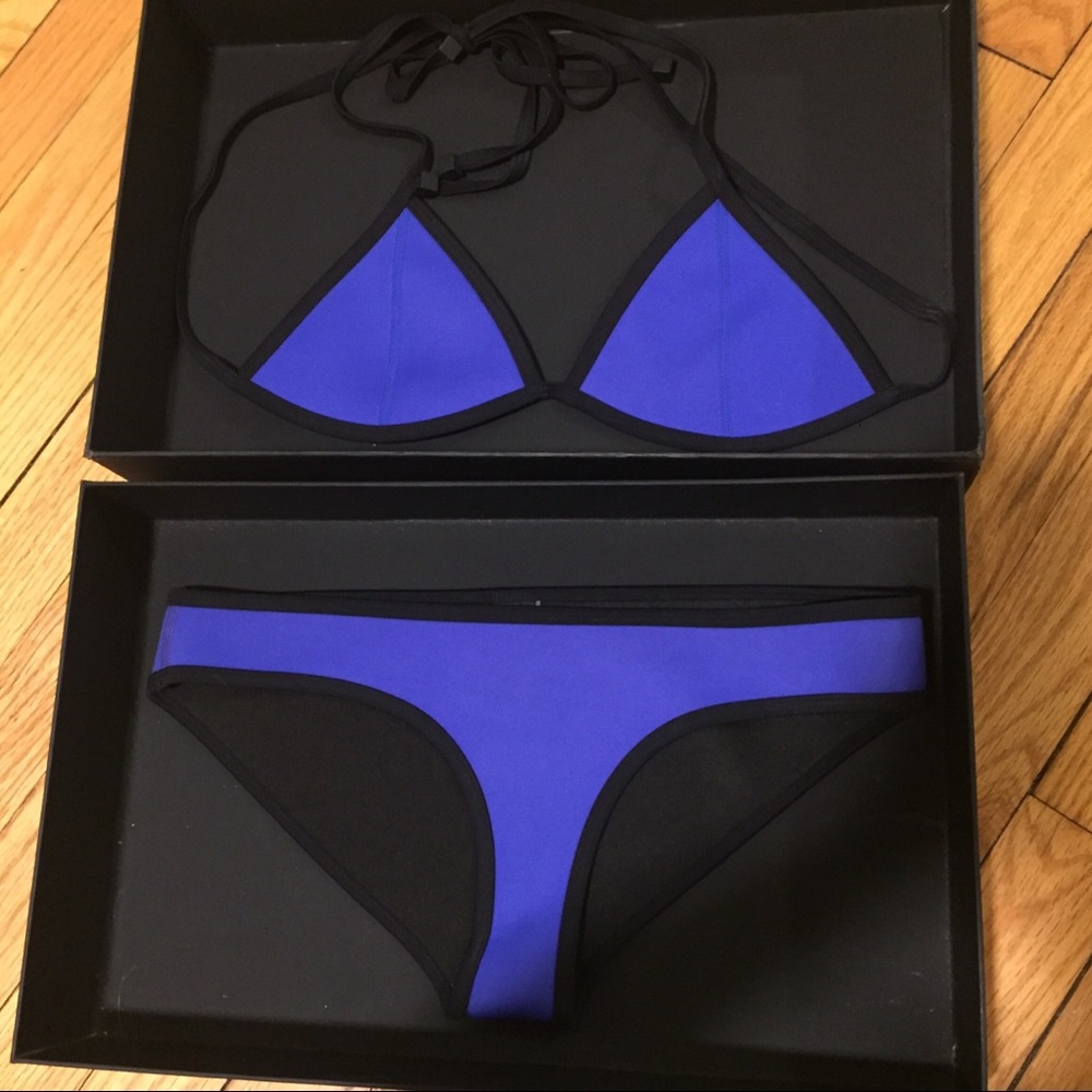 Triangl Bikini set size Small